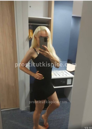 Ania, Г. Донецк